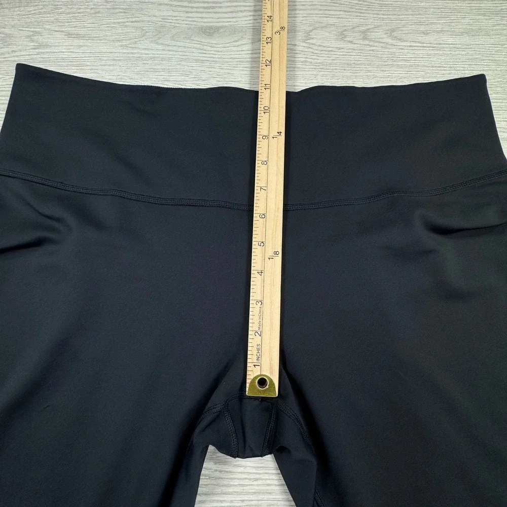 Nike Women's Leggings Dri-Fit Ruched Hem Cropped Black Sz 2X Activewear Yoga Gym